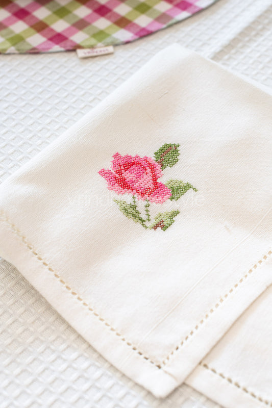 COTTON TABLE NAPKINS with hand embroidery -Set of 2