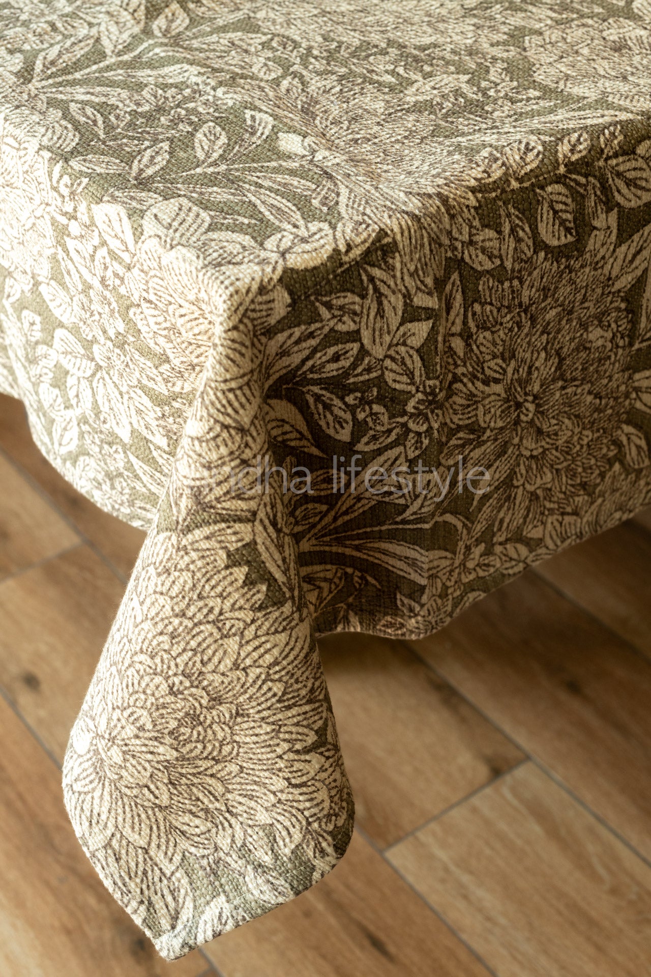 Jute cotton-Printed TNT table cloth -4 seater