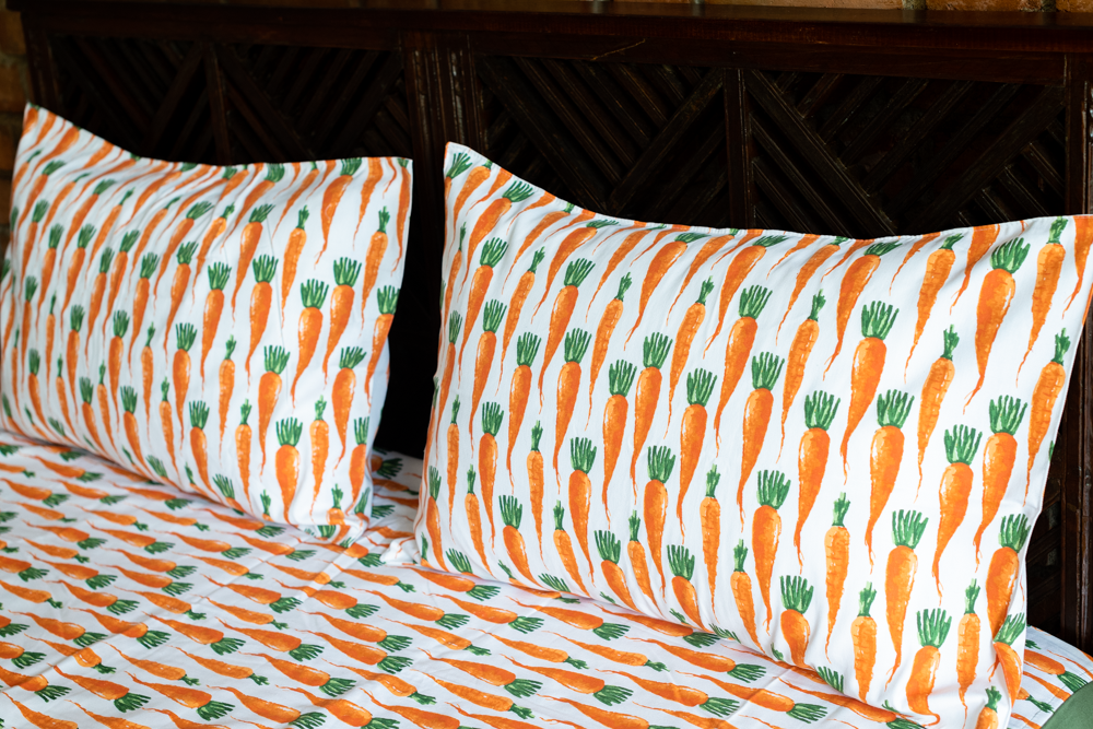 COTTON PRINTED BEDSHEET WITH PLAIN BORDER-King size