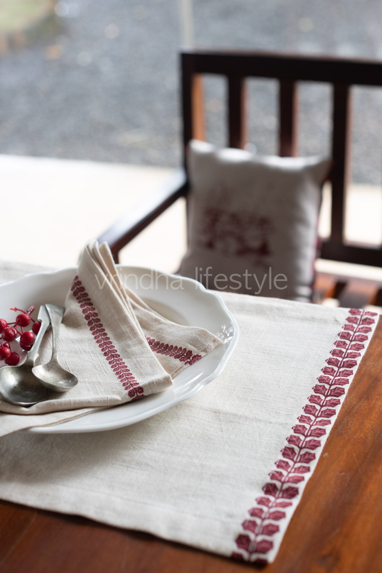 PRINTED PLACEMATS -Set of 6 placemats