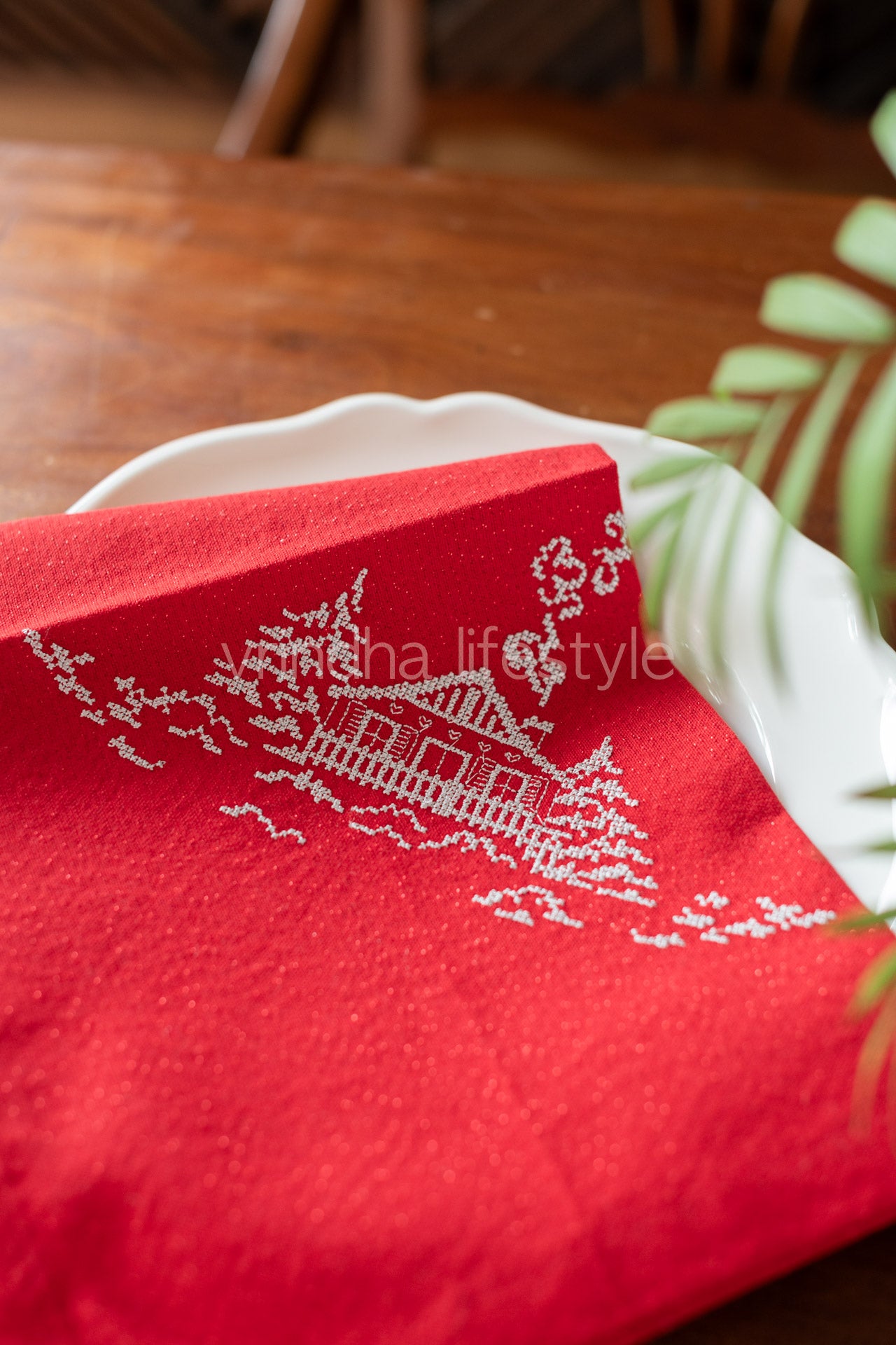 Cotton lurex table napkins with embroidery -Set of 2