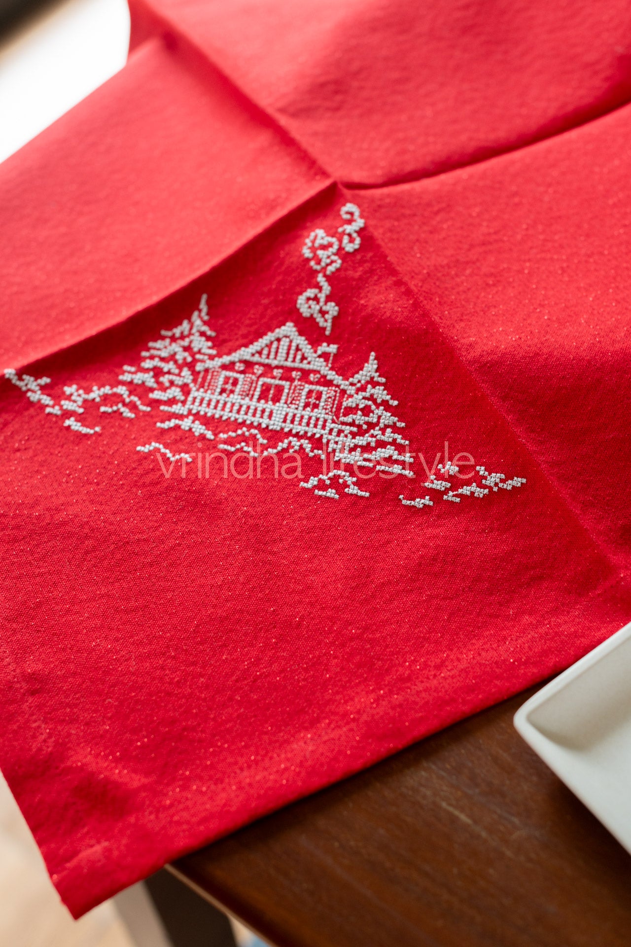 Cotton lurex table napkins with embroidery -Set of 2