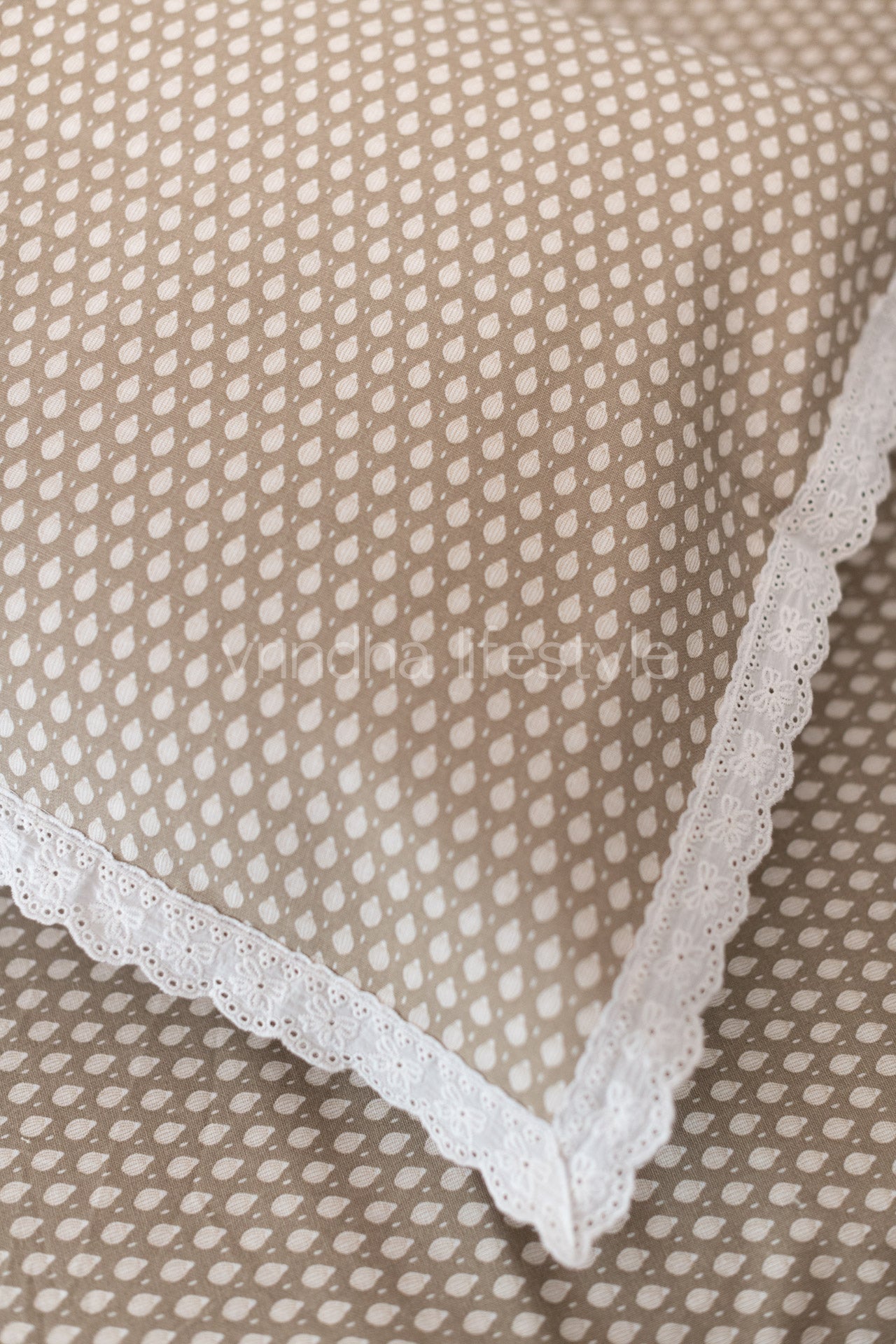 Cotton woven Bedsheet with pillow cover-Single bedsheet
