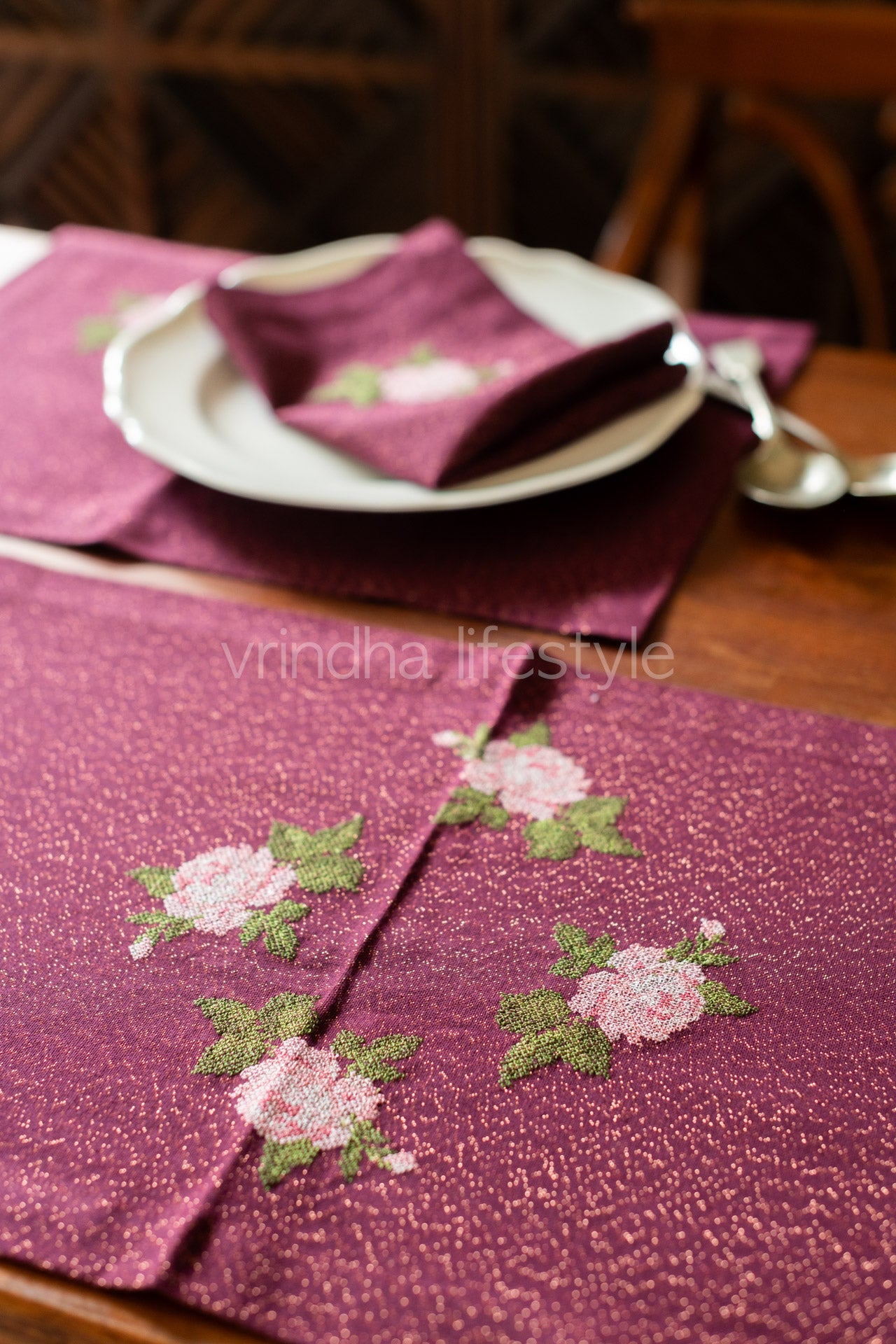 Cotton table runner with embroidery - 13x90 inches-customisable