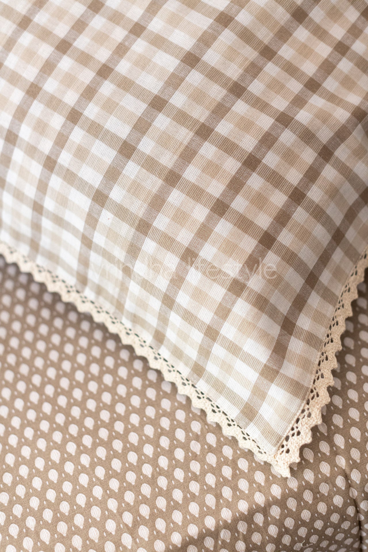 Cotton woven Bedsheet with pillow cover-Single bedsheet