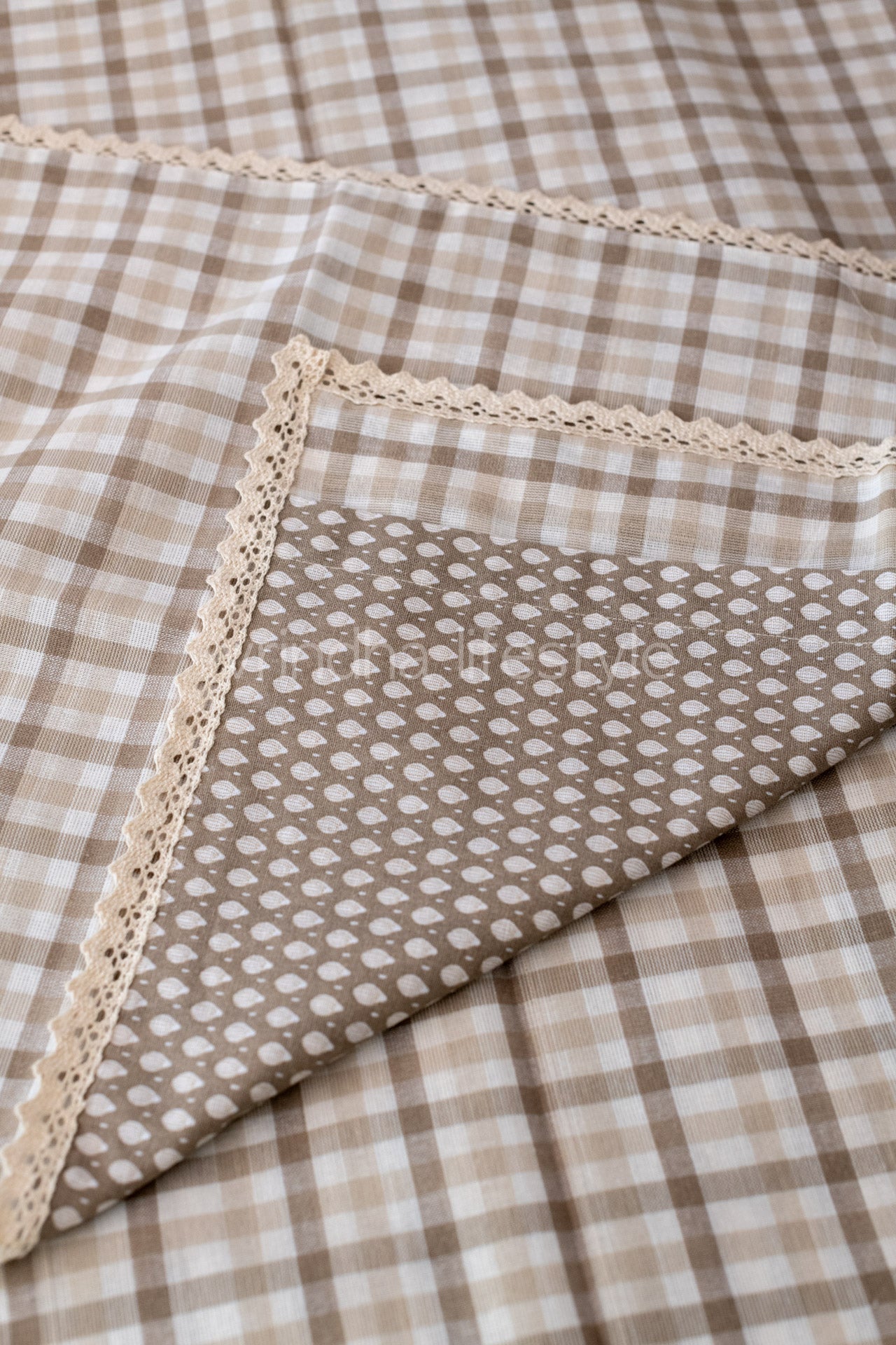 Cotton woven Bedsheet with pillow cover-Single bedsheet