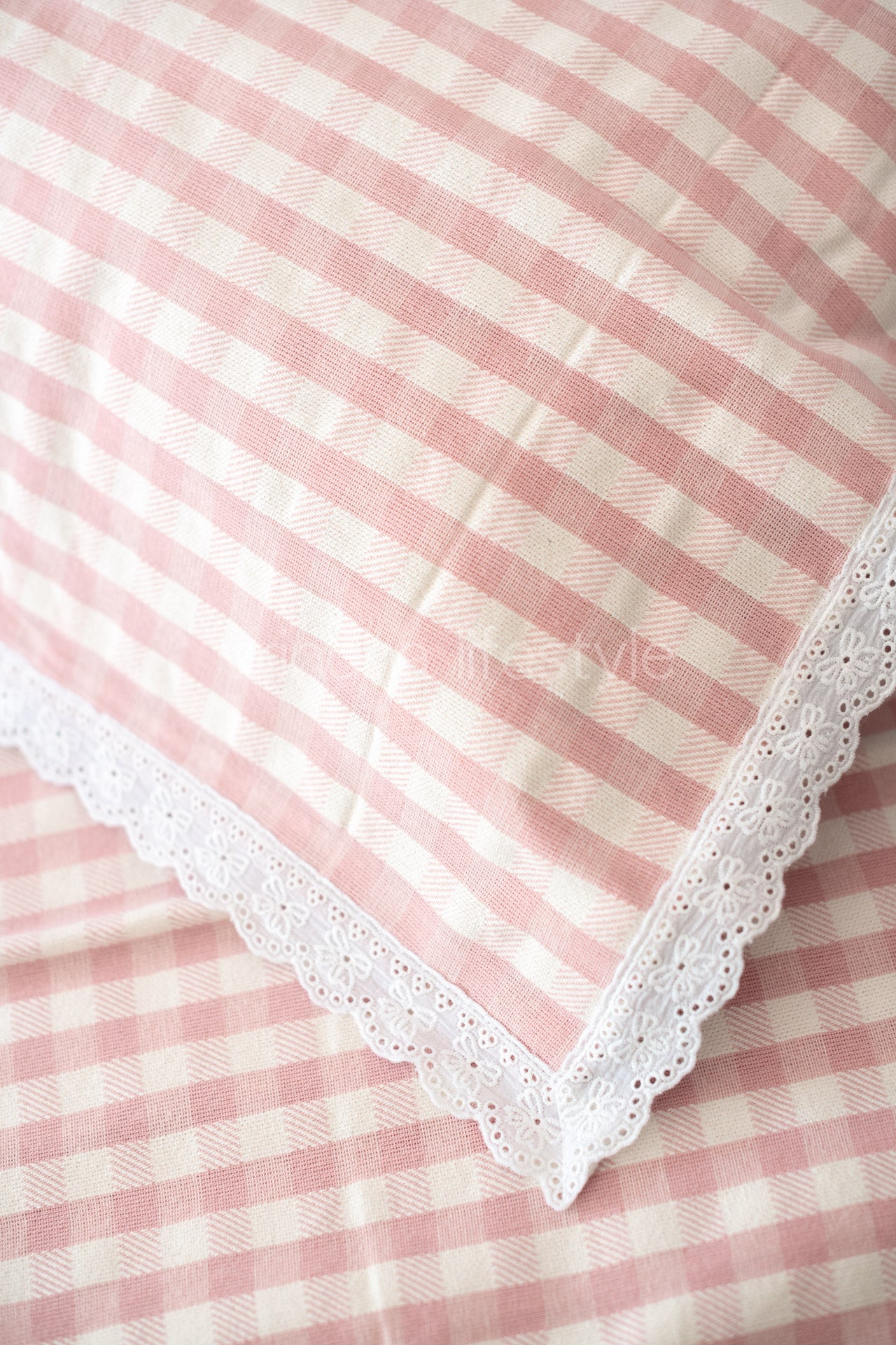 Cotton woven Bedsheet with pillow cover-Single bedsheet
