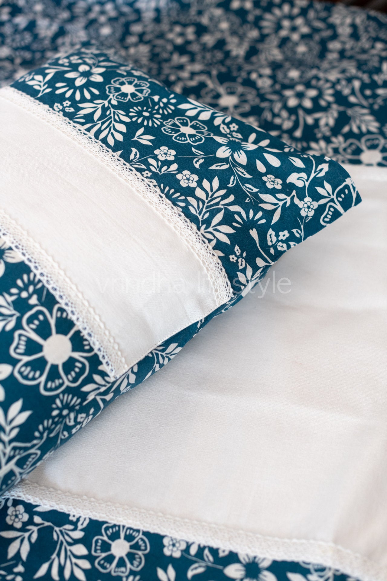 Printed bedsheet set -Single