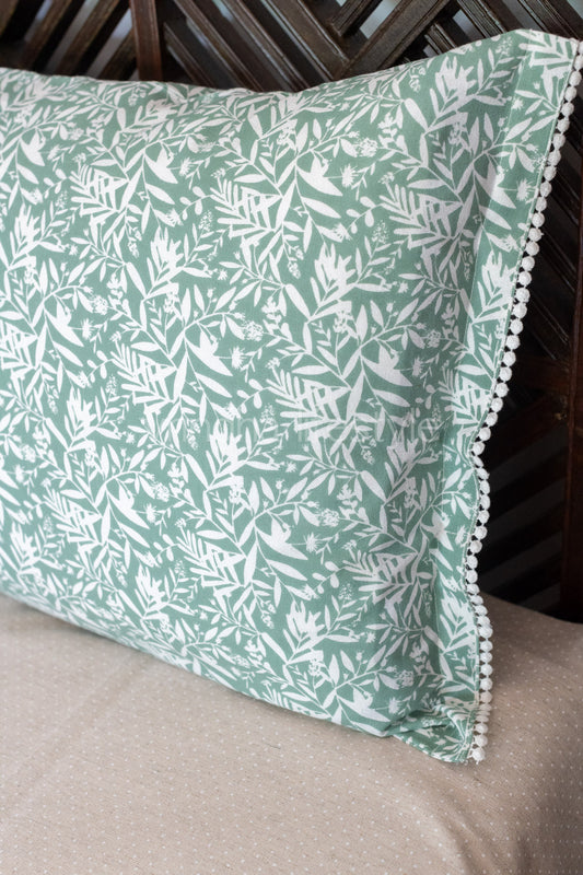 Printed pillow cover with lace detailing -set of 2