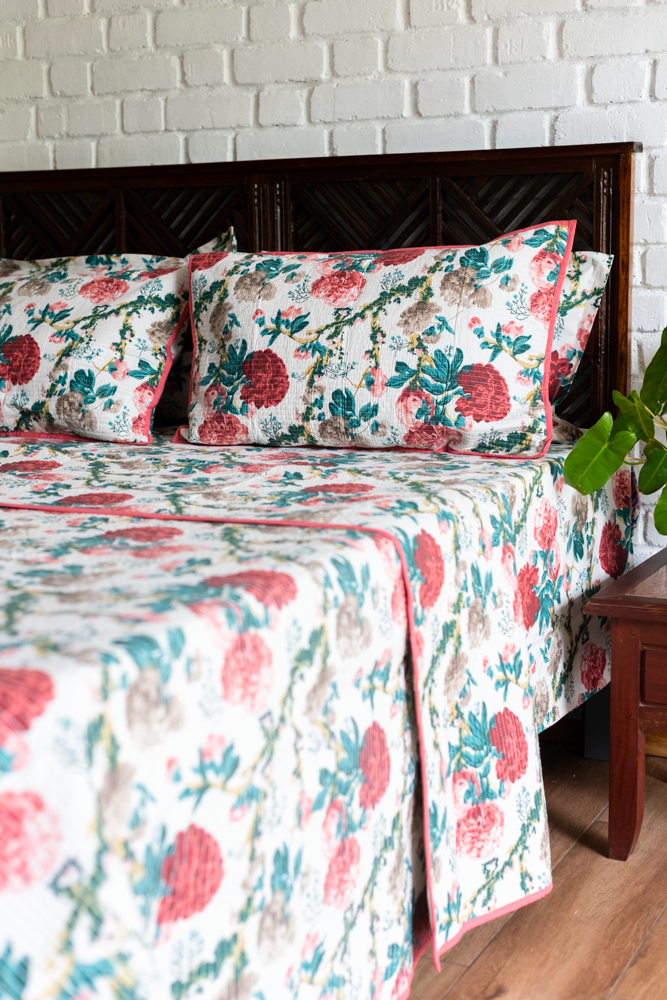 QUILTED BEDCOVER SET-Reversible – Vrindha Lifestyle