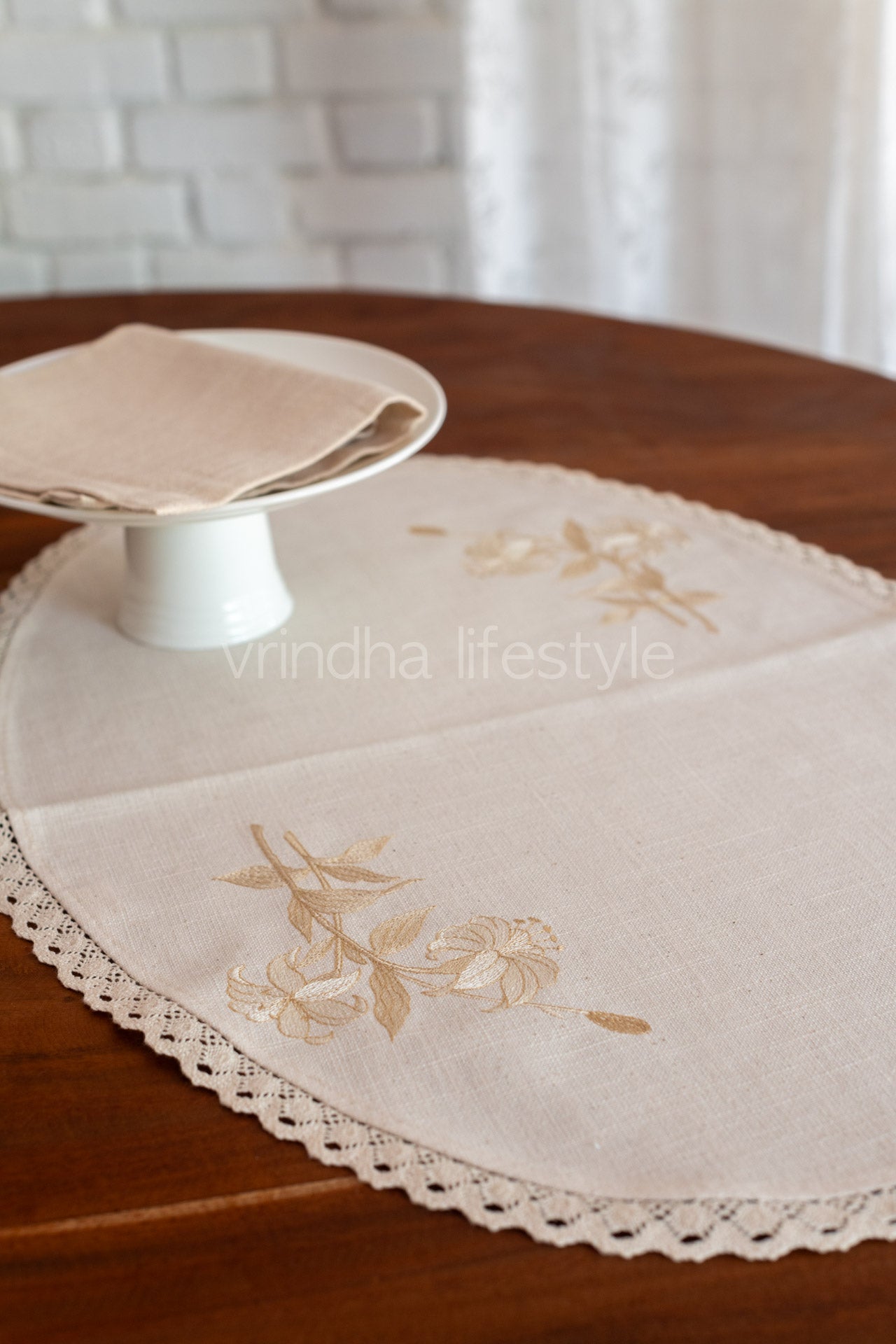 Oval  table mat with  embroidery and lace detailing-26x17 inches