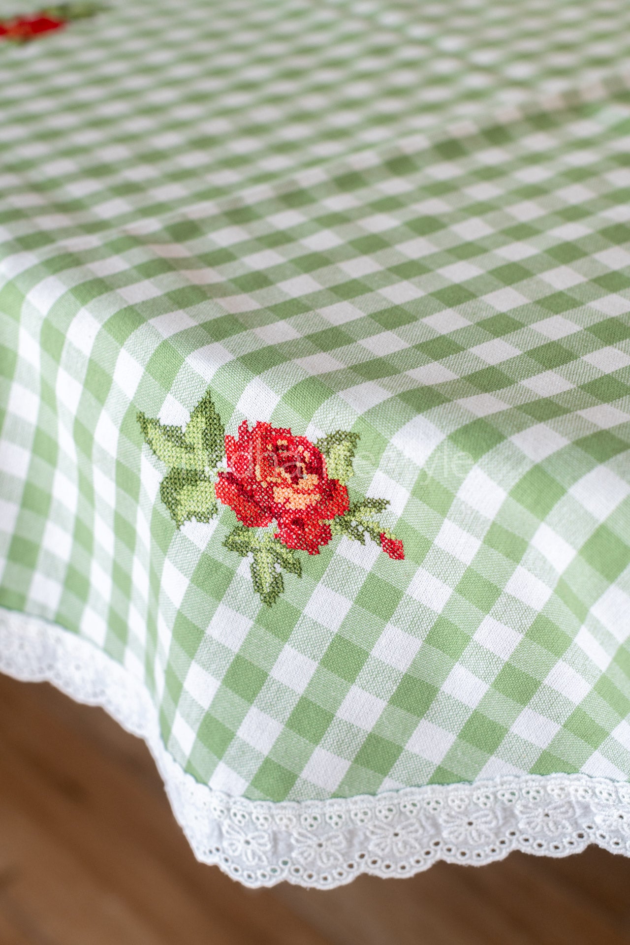 Round table cloth with embroidery and lace detailing-32 inches-customisable