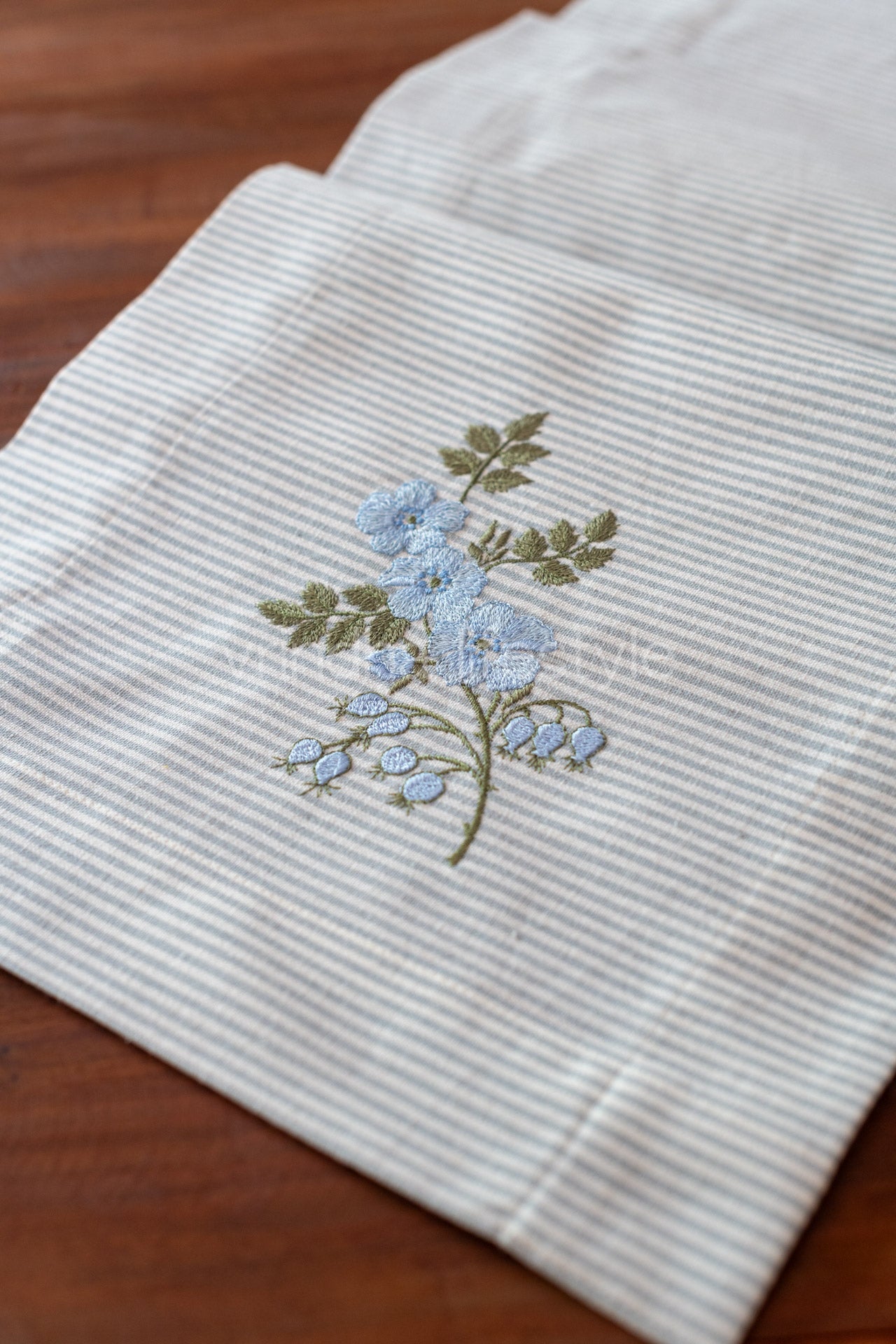 Cotton coffee table runner with embroidery -12.5x58 inches