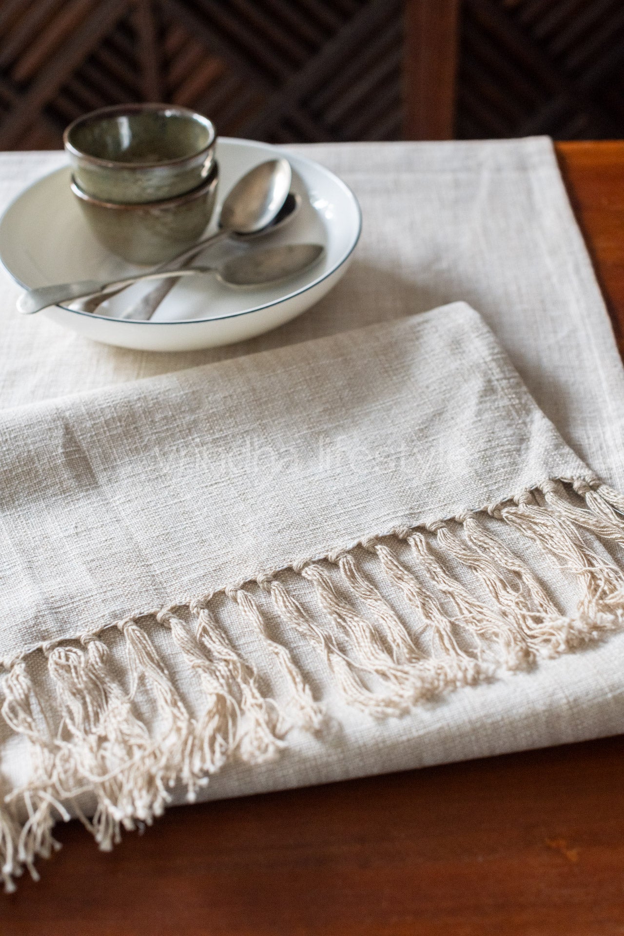 Handloom cotton Woven table runner with tassels-8 seater