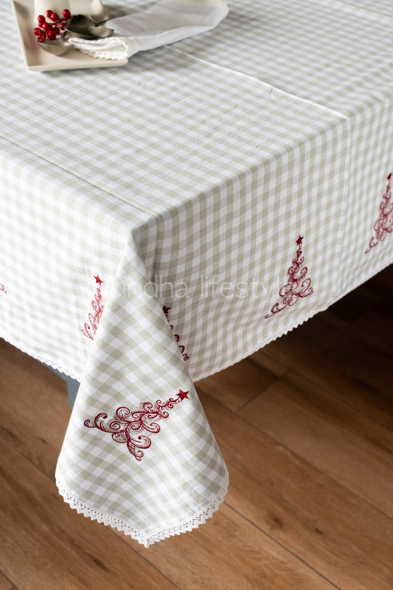 COTTON TABLE CLOTH with embroidery -8 seater