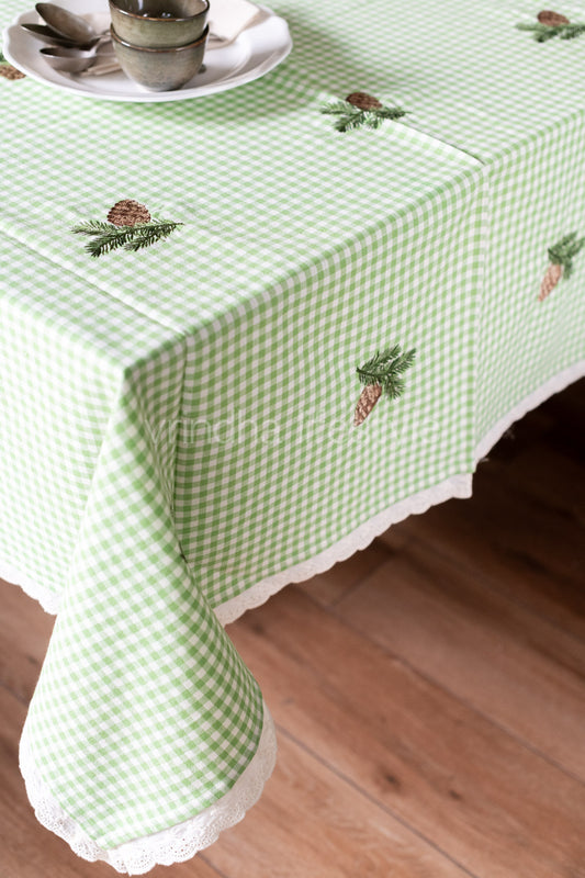 Cotton table cloth with embroidery and lace detailing -8 seater