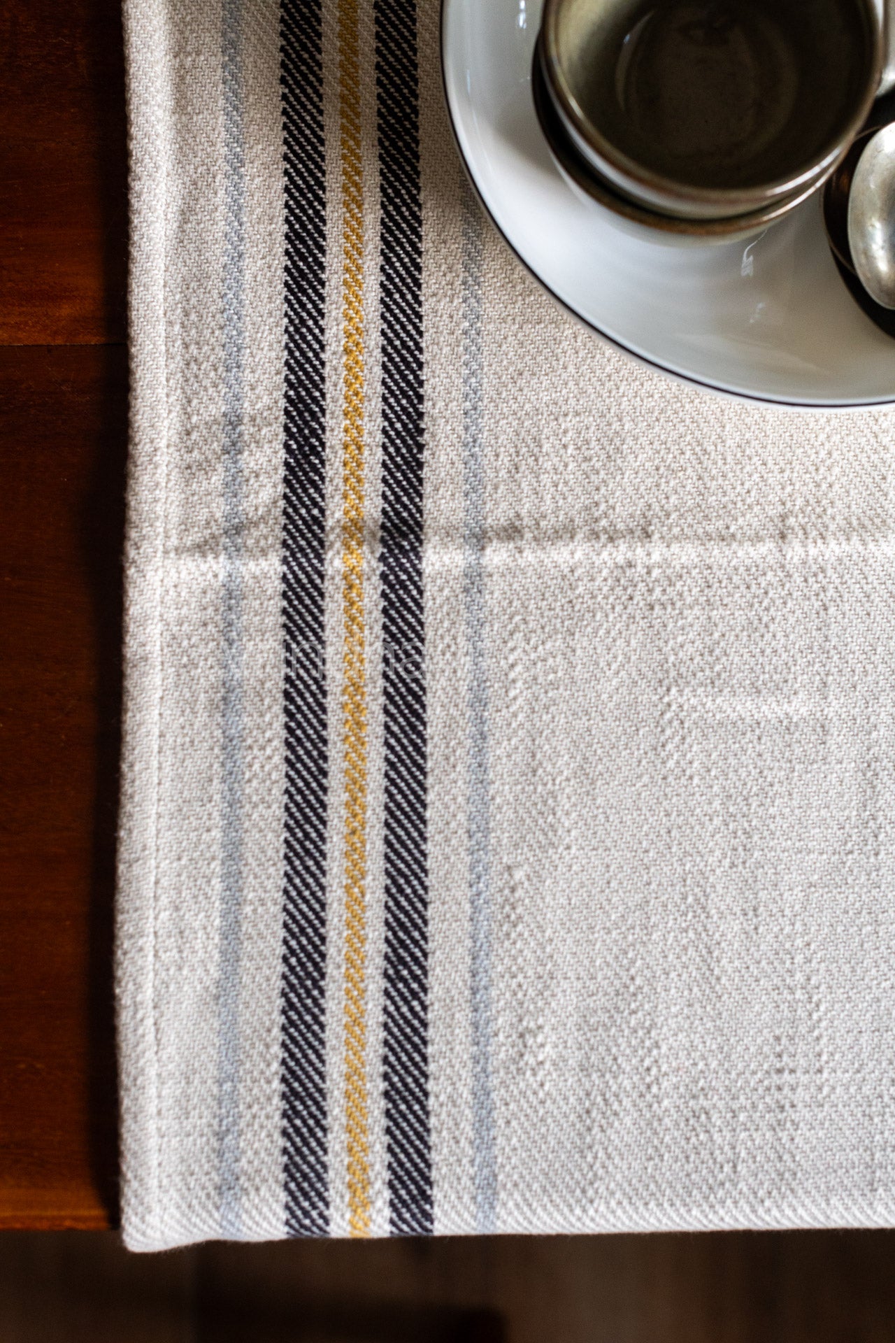 cotton table runner country style