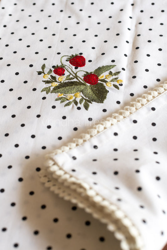 Coffee table cover with embroidery and lace detailing-31x31 inches-customisable