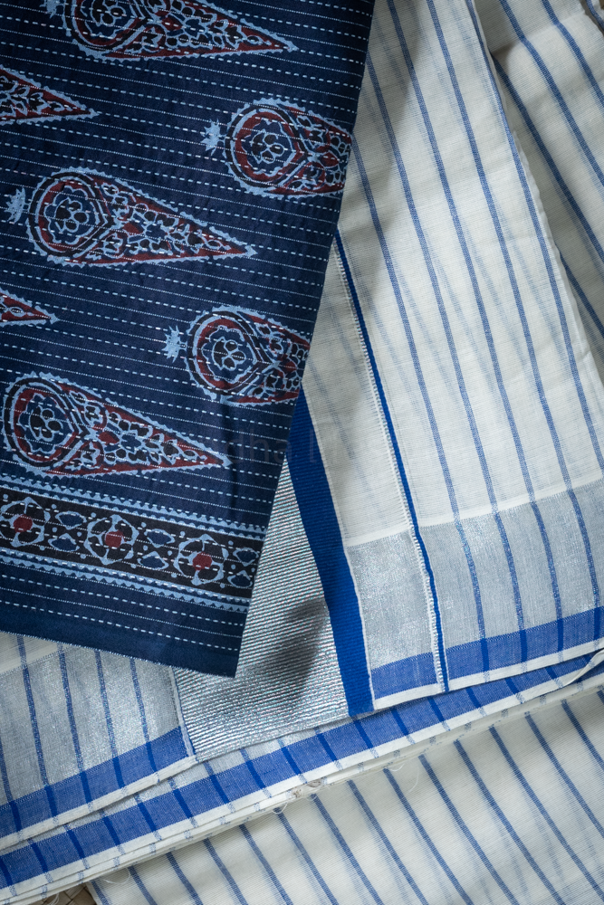 KERALA KASAVU SAREE-Navy blue stripes