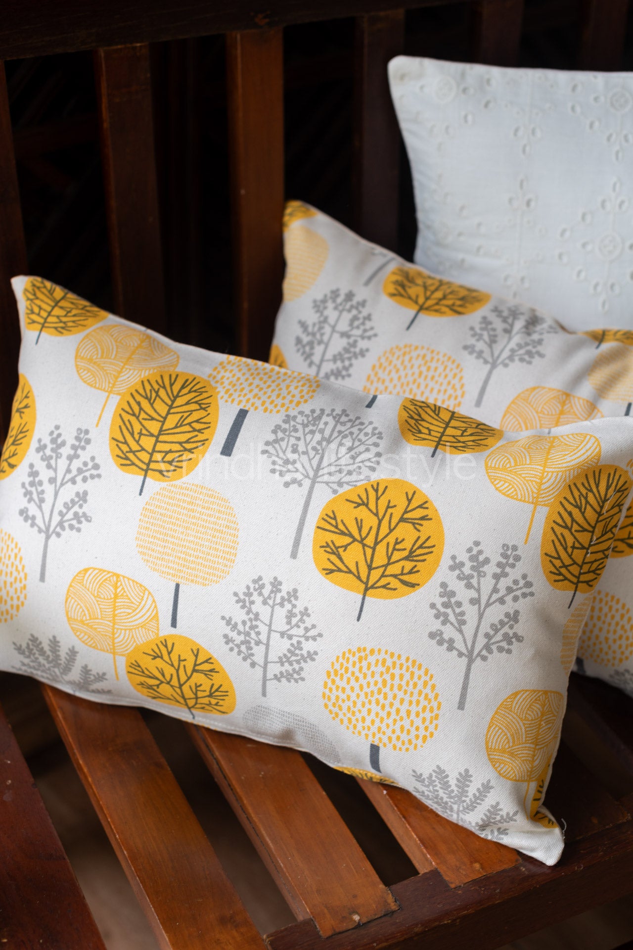 Cotton canvas, printed pre-filled cushion-12x18 inches