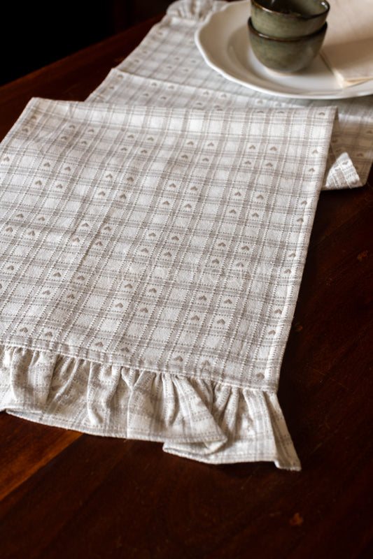 Cotton table runner with frill -13x40 inches