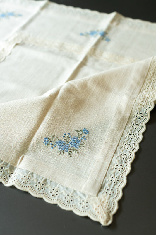 COFFEE TABLE CLOTH with embroidery -31x31 inches-customisable