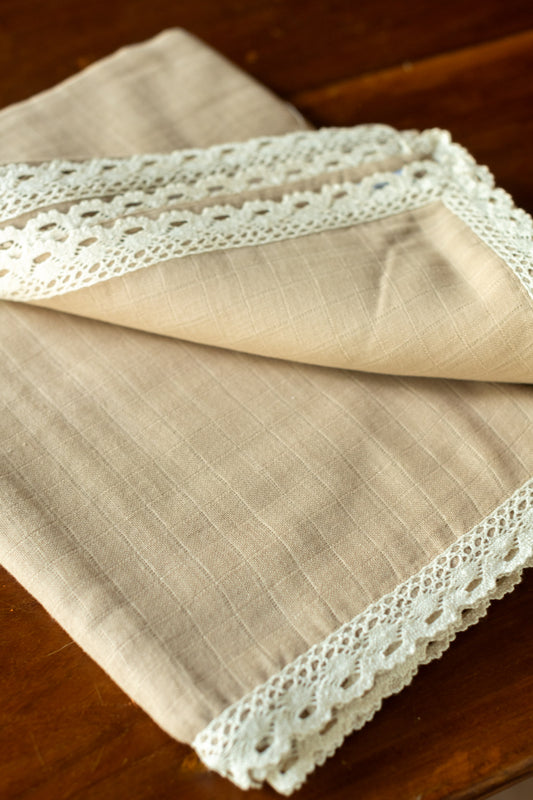 Soft muslin blanket with lace detailing-60x84 inches-single size