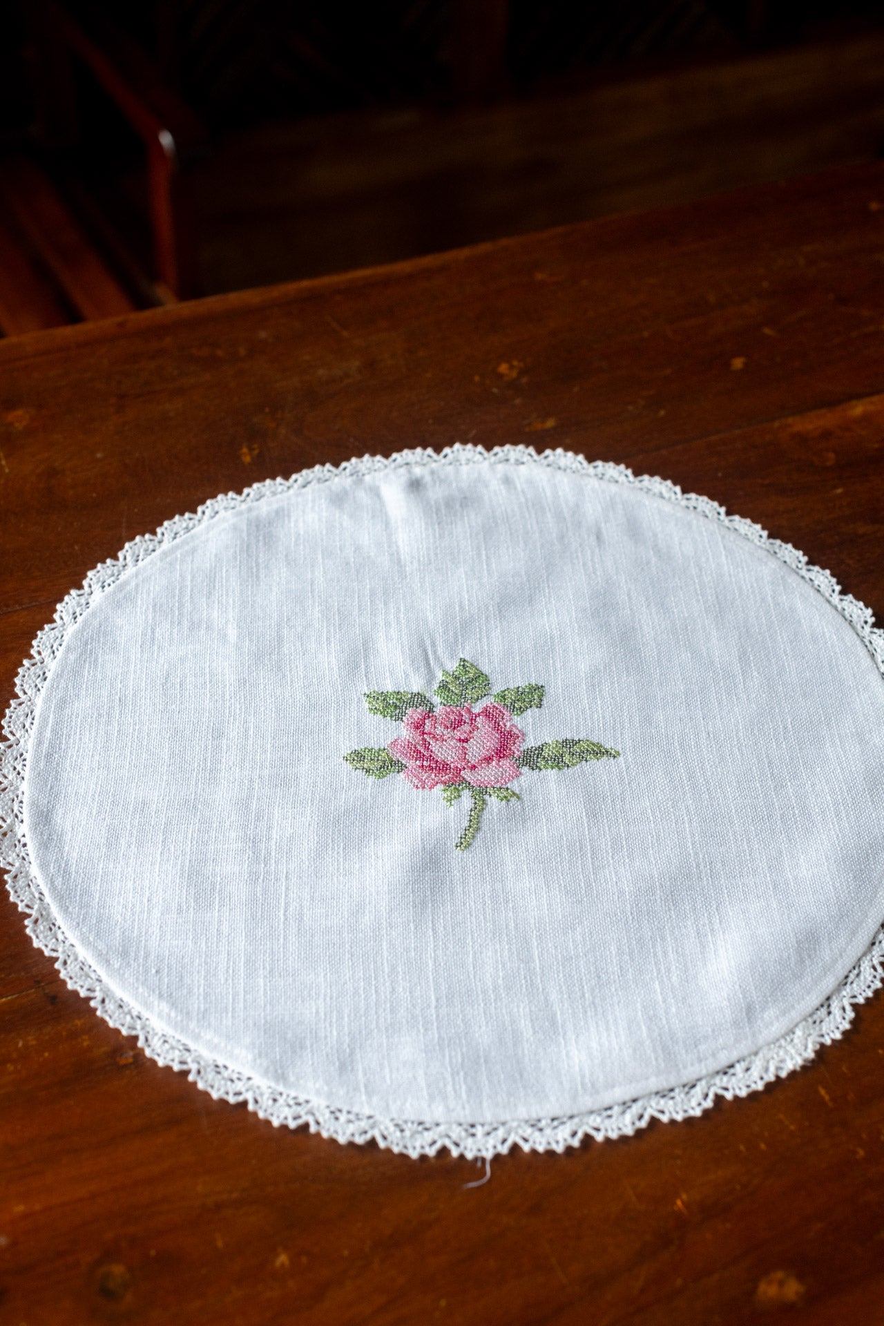 Round table mat with embroidery and lace detailing-16 inches