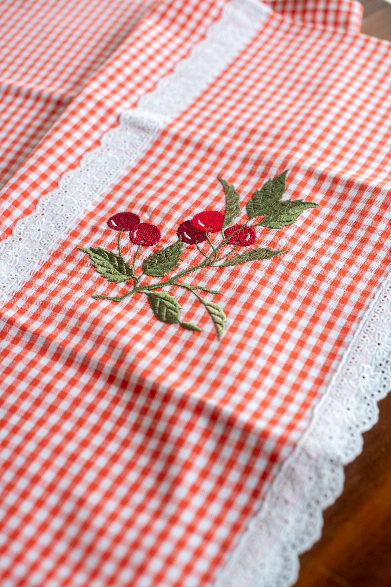 Fridge top cover-Cotton with embroidery and lace detailing