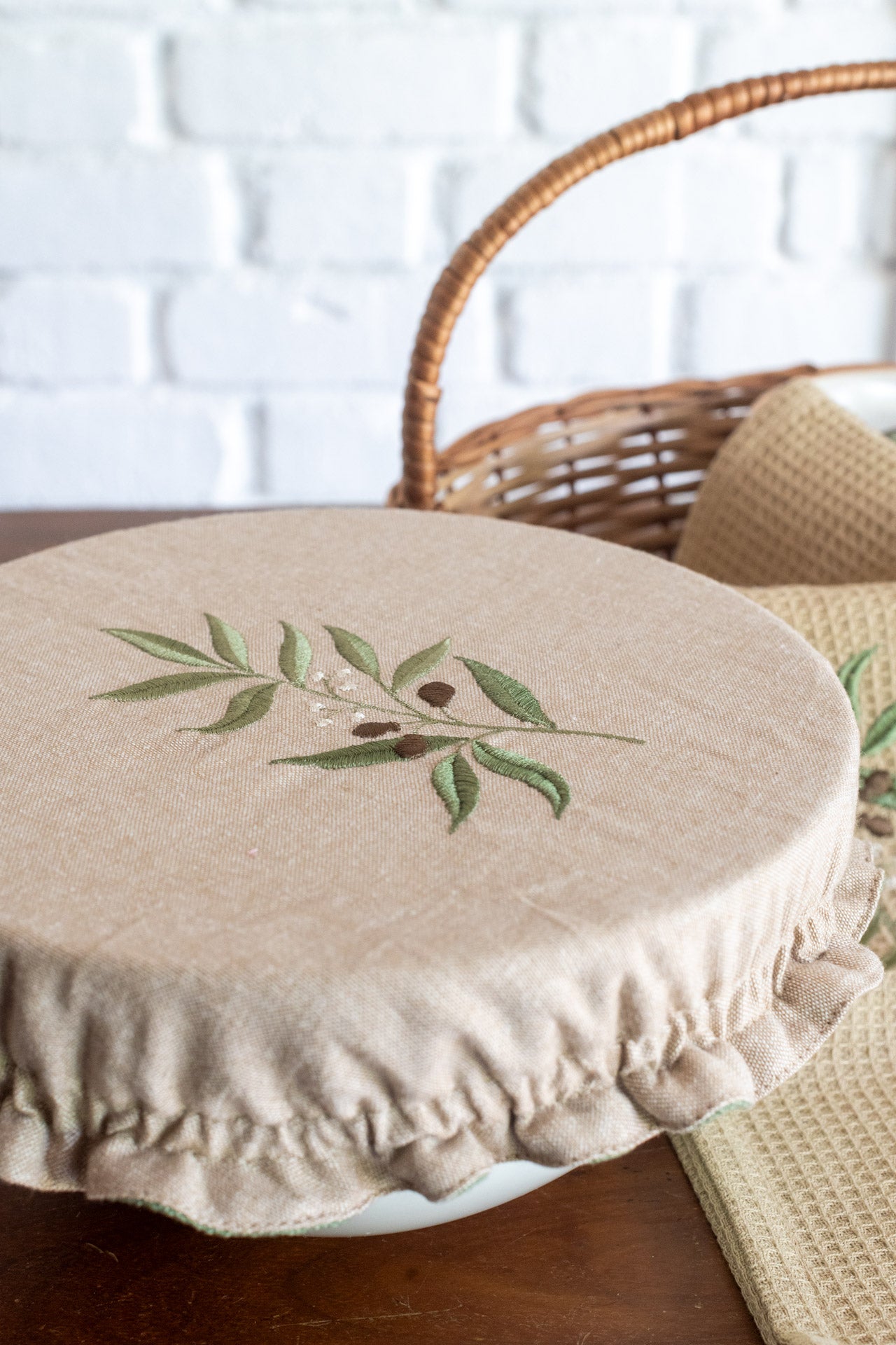 Fabric bowl cover with embroidered kitchen towel-Set of 2