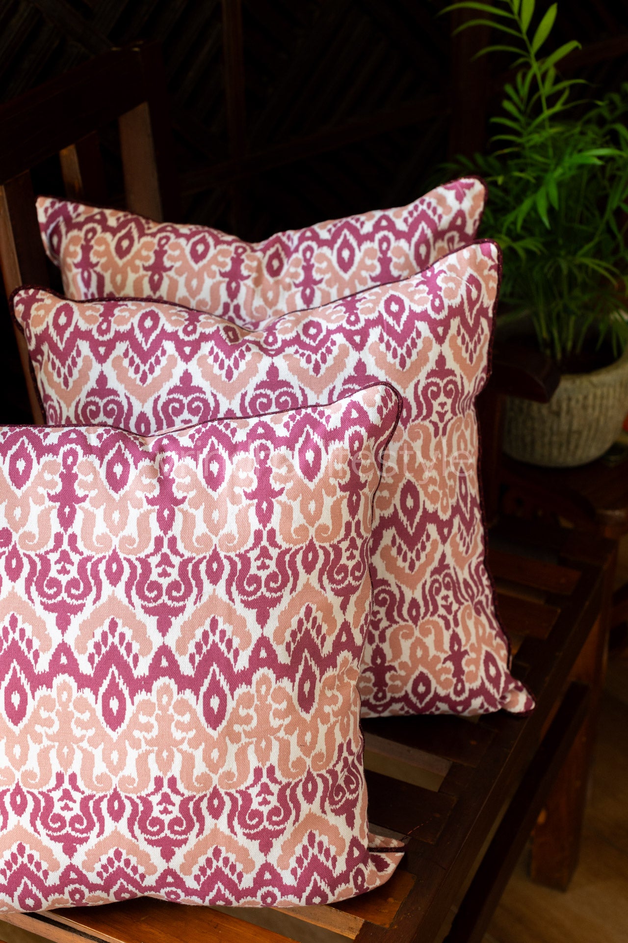 Printed cotton cushion cover with piping -Single unit- 16x16 inches