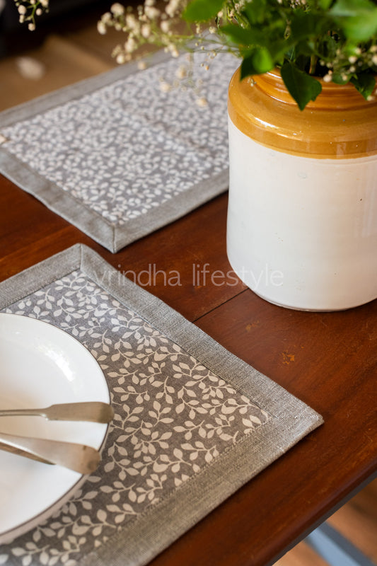 Printed cotton/jute cotton placemats-Reversible -set of 2