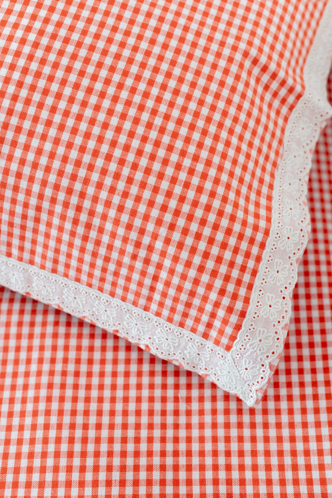Cotton woven Bedsheet with pillow cover-Single bedsheet