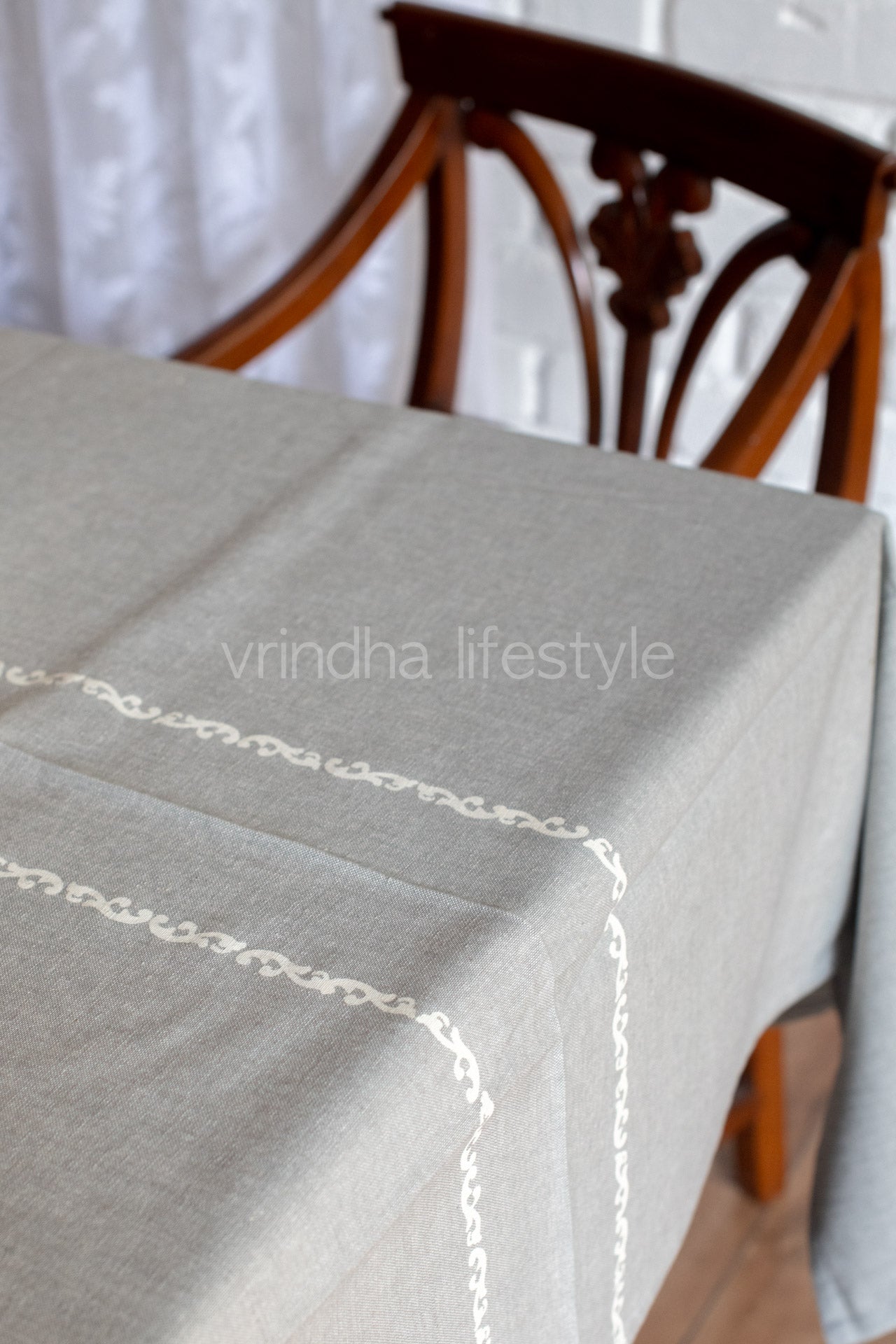 PRINTED COTTON TABLE CLOTH -6 seater