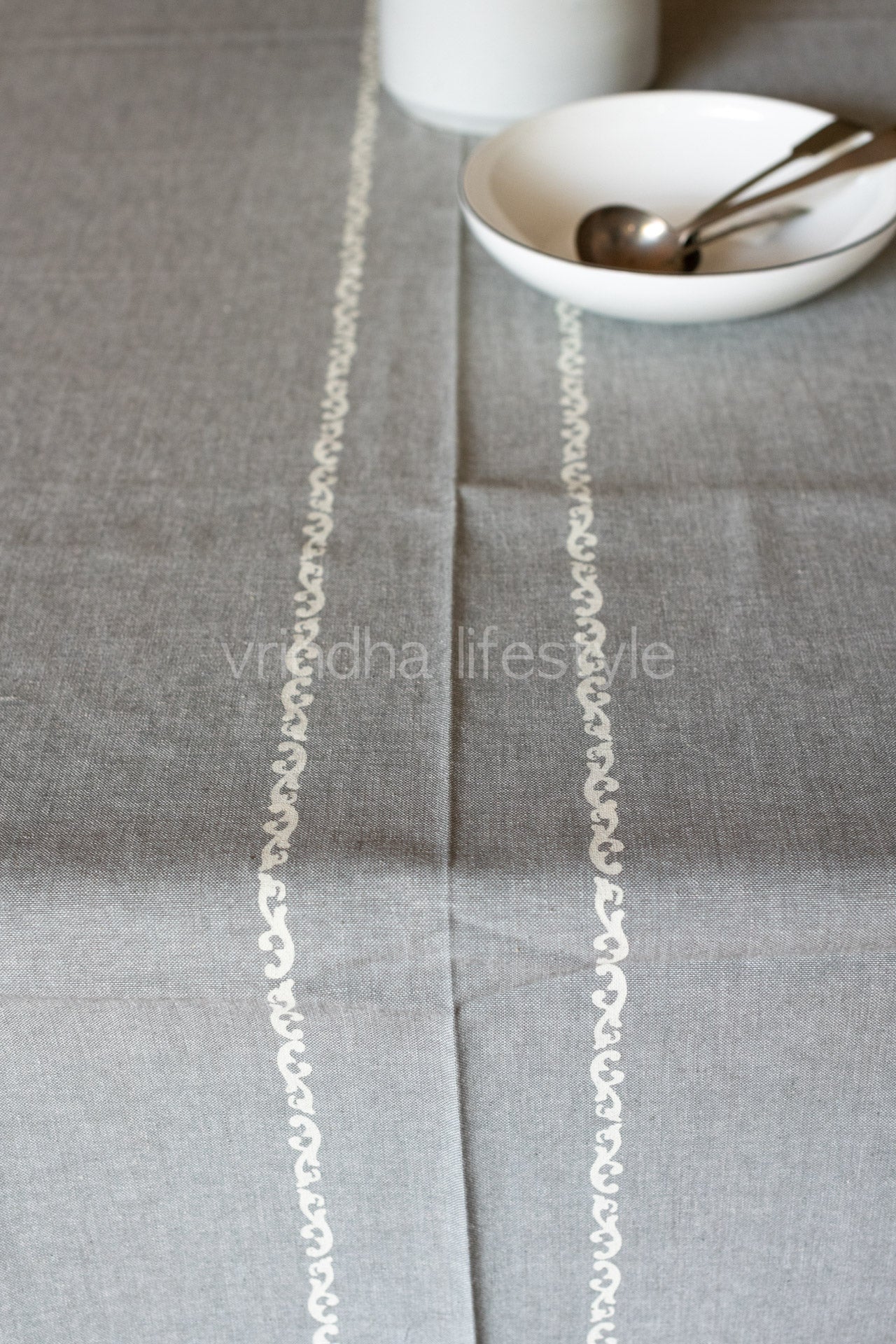 PRINTED COTTON TABLE CLOTH -6 seater