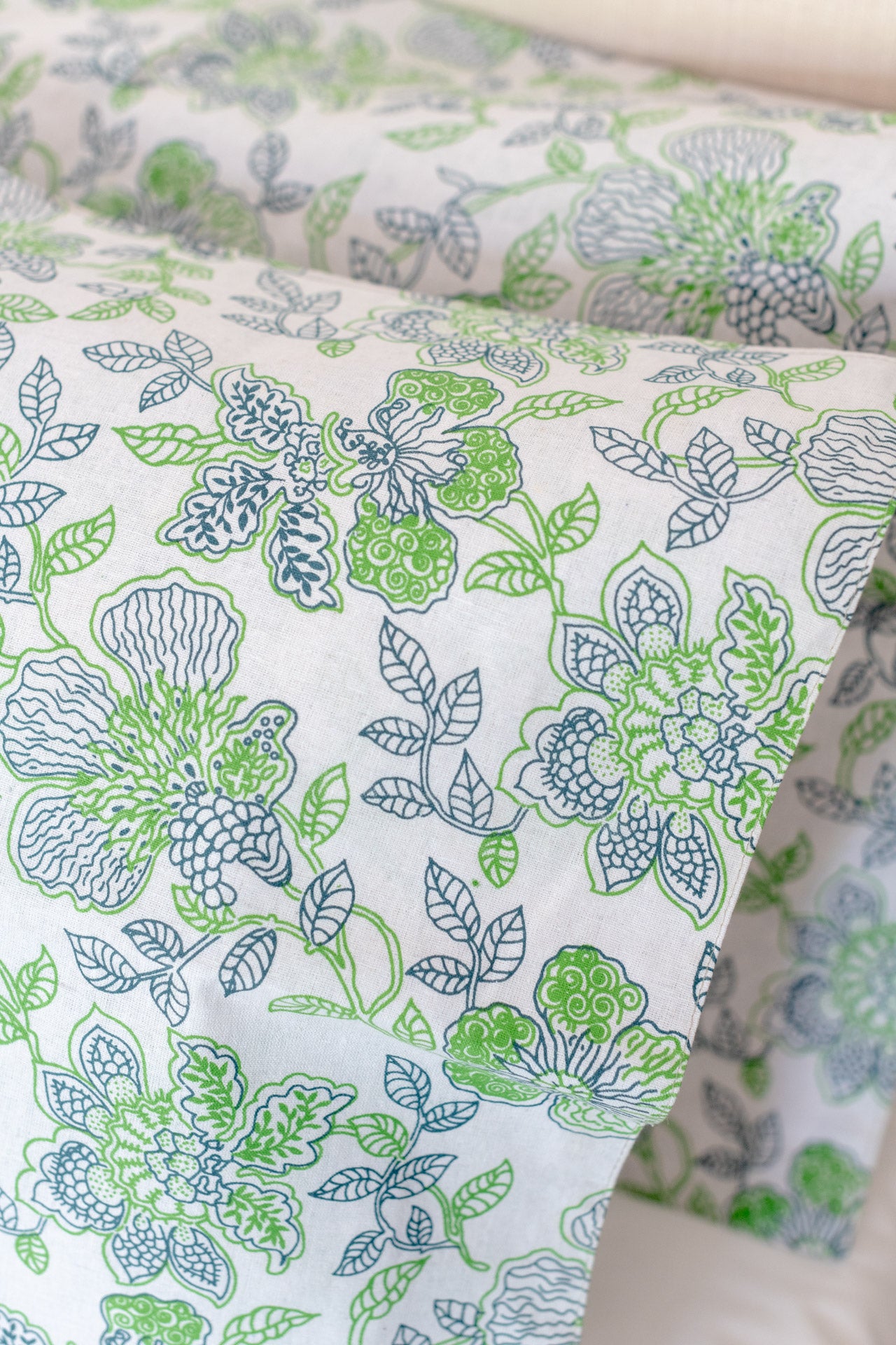 Printed cotton pillow cover-set of 2