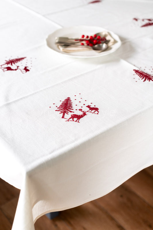 COTTON TABLE CLOTH with embroidery -6 seater