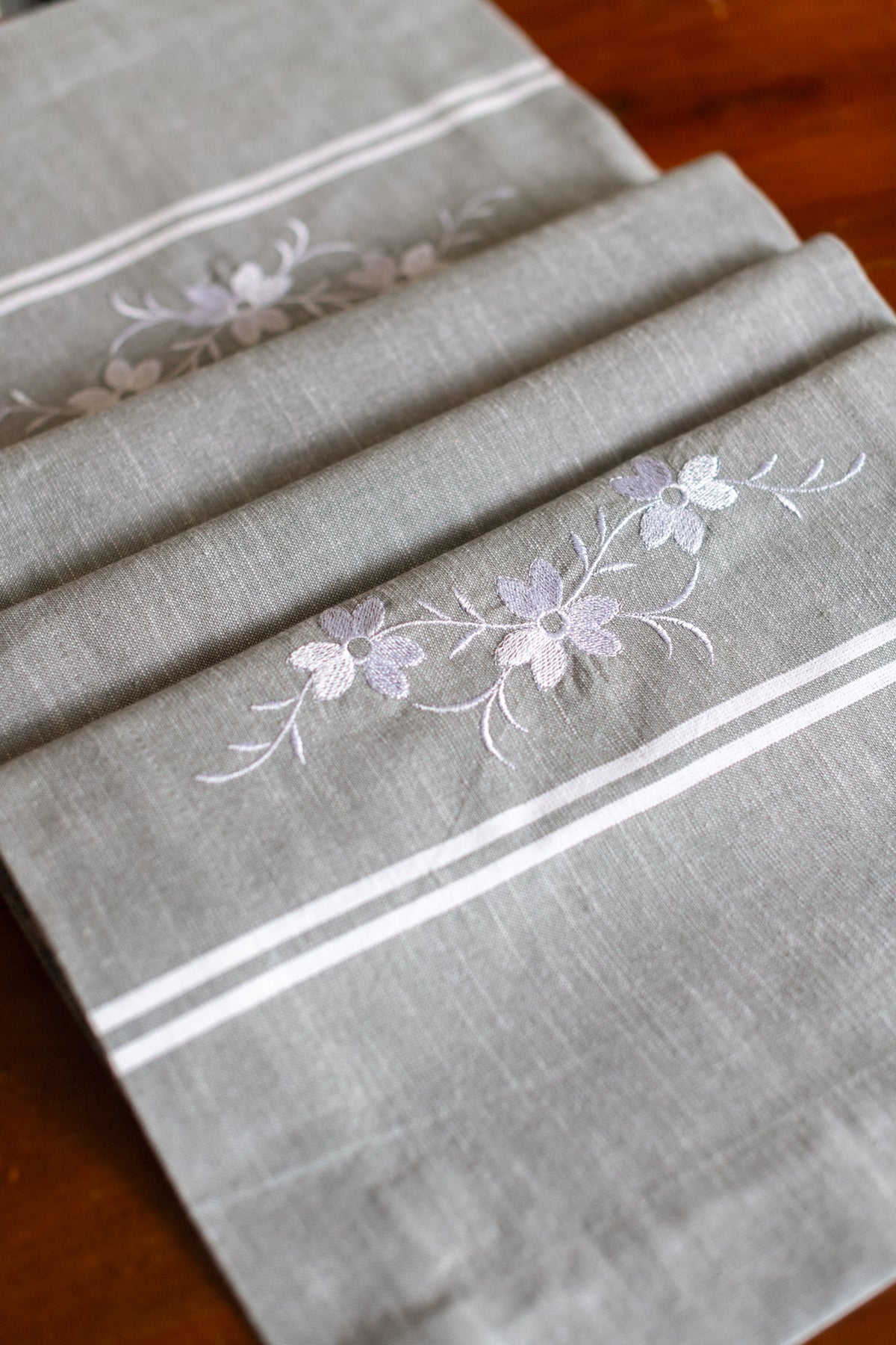 Cotton table runner with embroidery14x48 inches-customisable