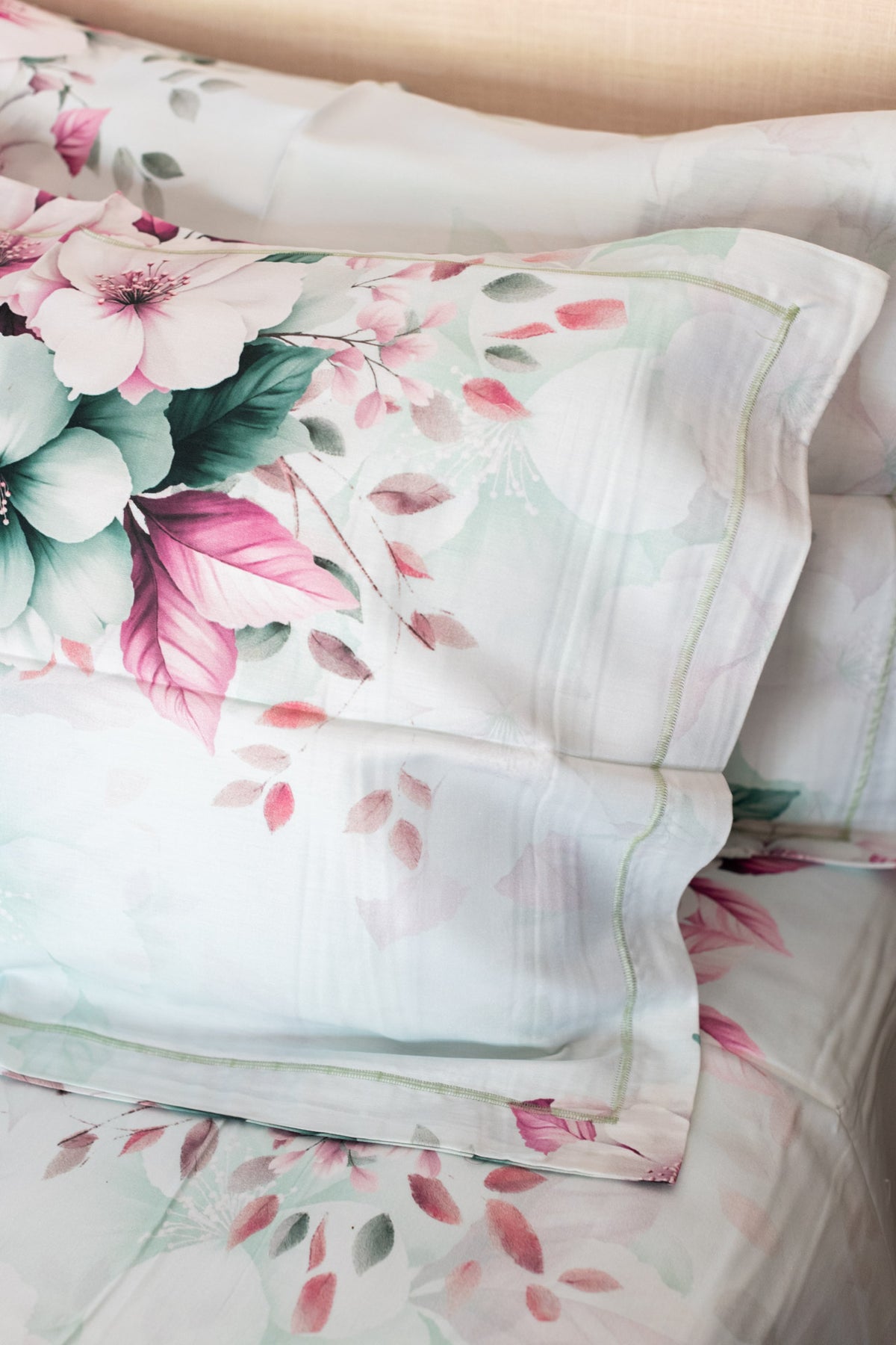 Printed Soft Satin cotton bedsheet -300 TC-Super King
