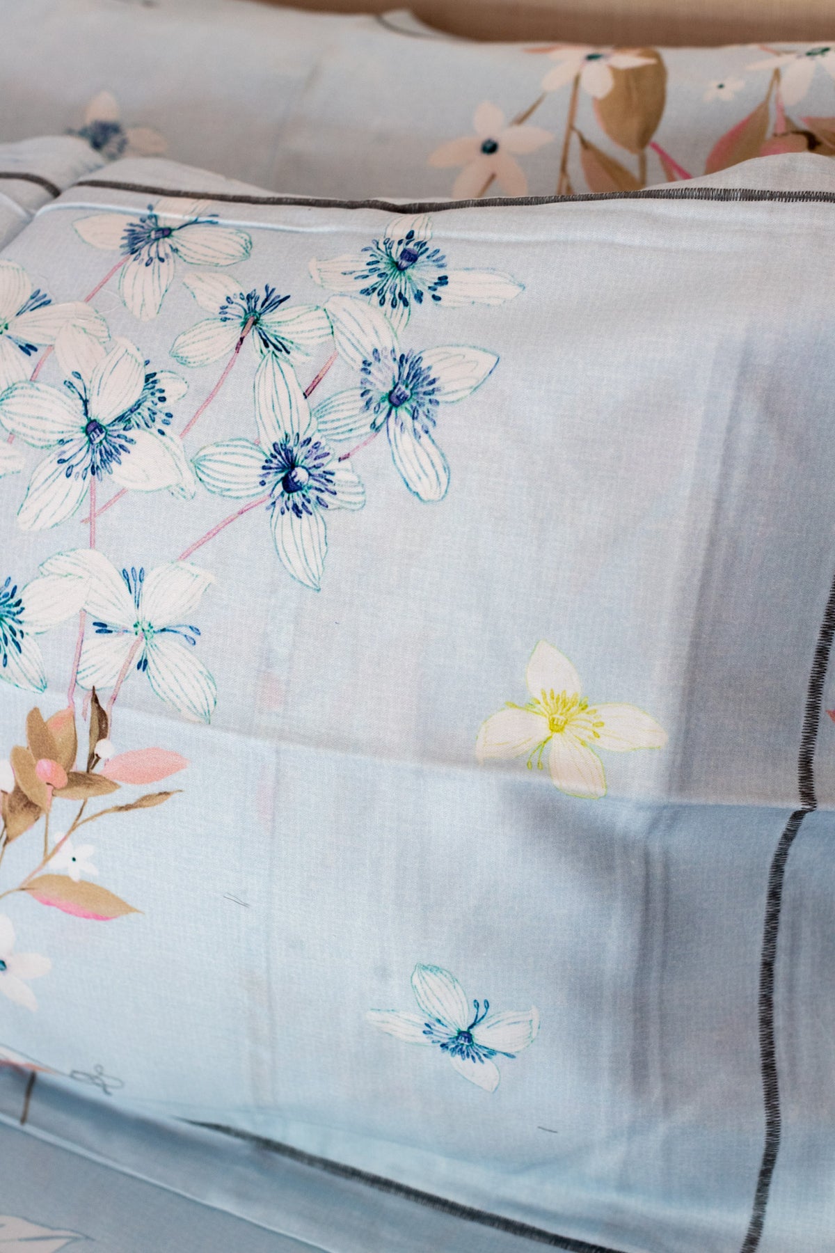 Printed Soft Satin cotton bedsheet -300 TC-Super King