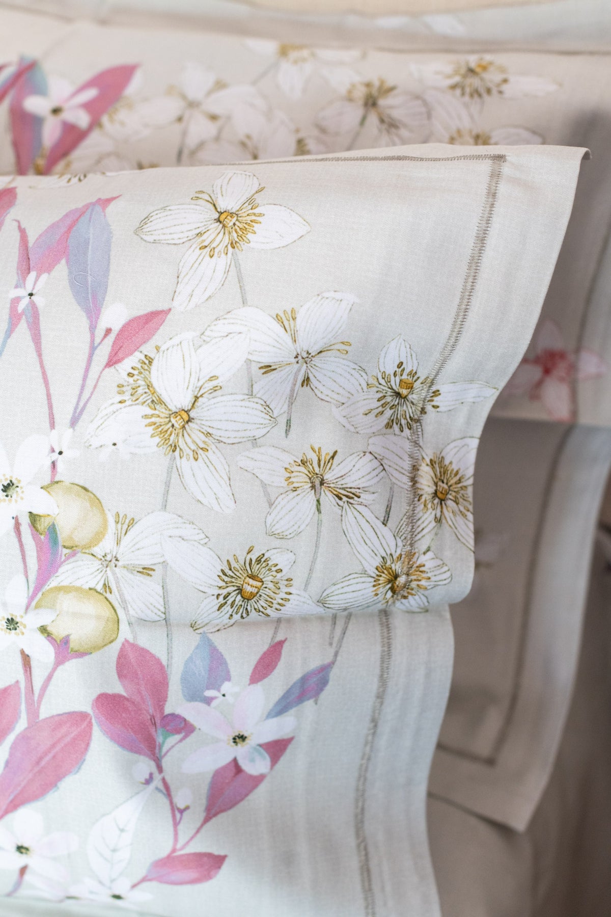 Printed Soft Satin cotton bedsheet -300 TC-Super King