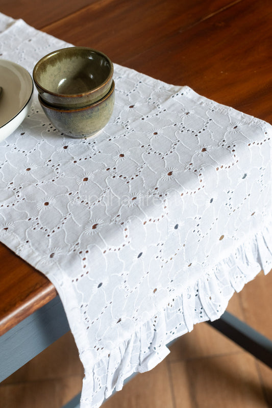 Hakoba table runner