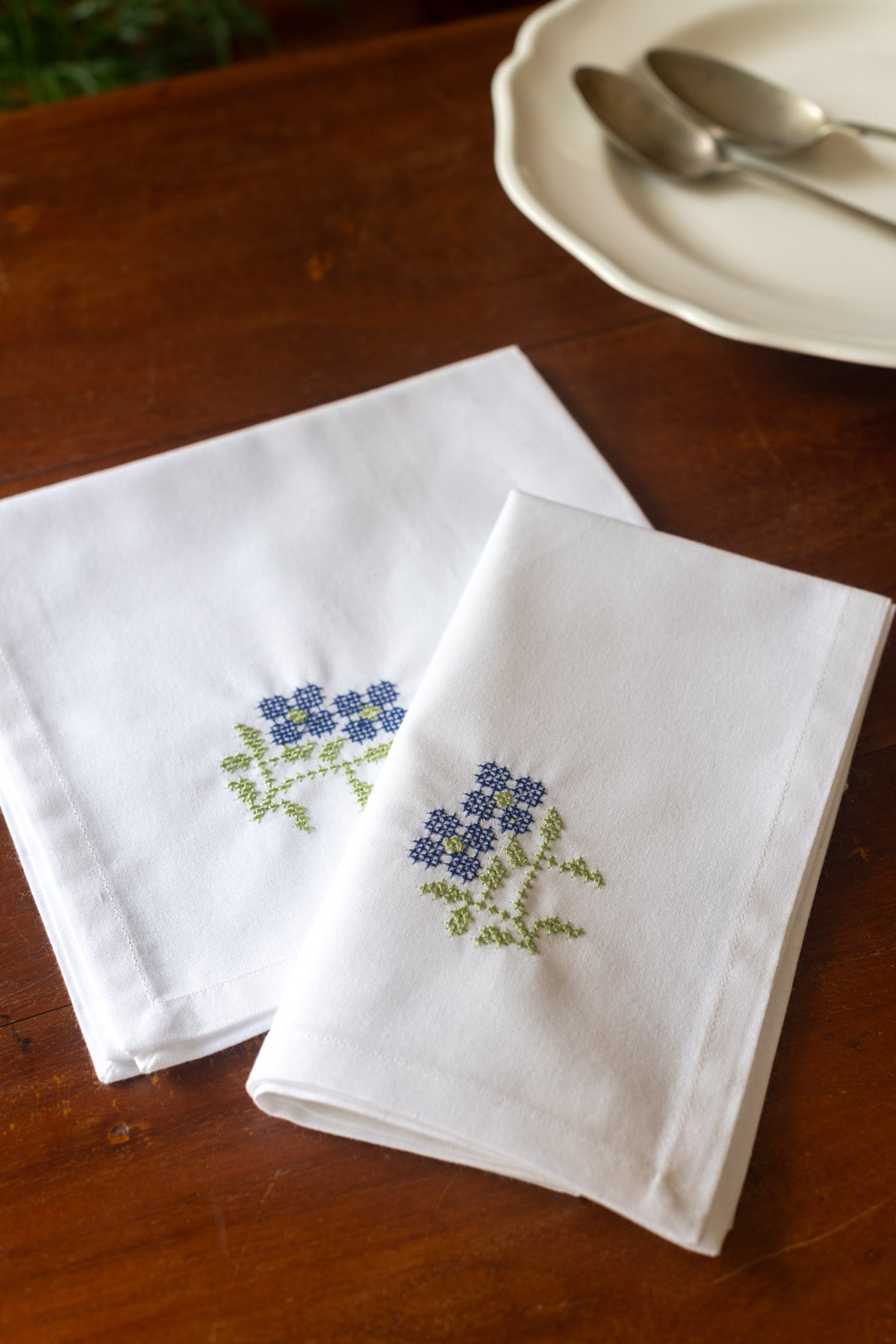 COTTON TABLE NAPKINS with embroidery -Set of 2
