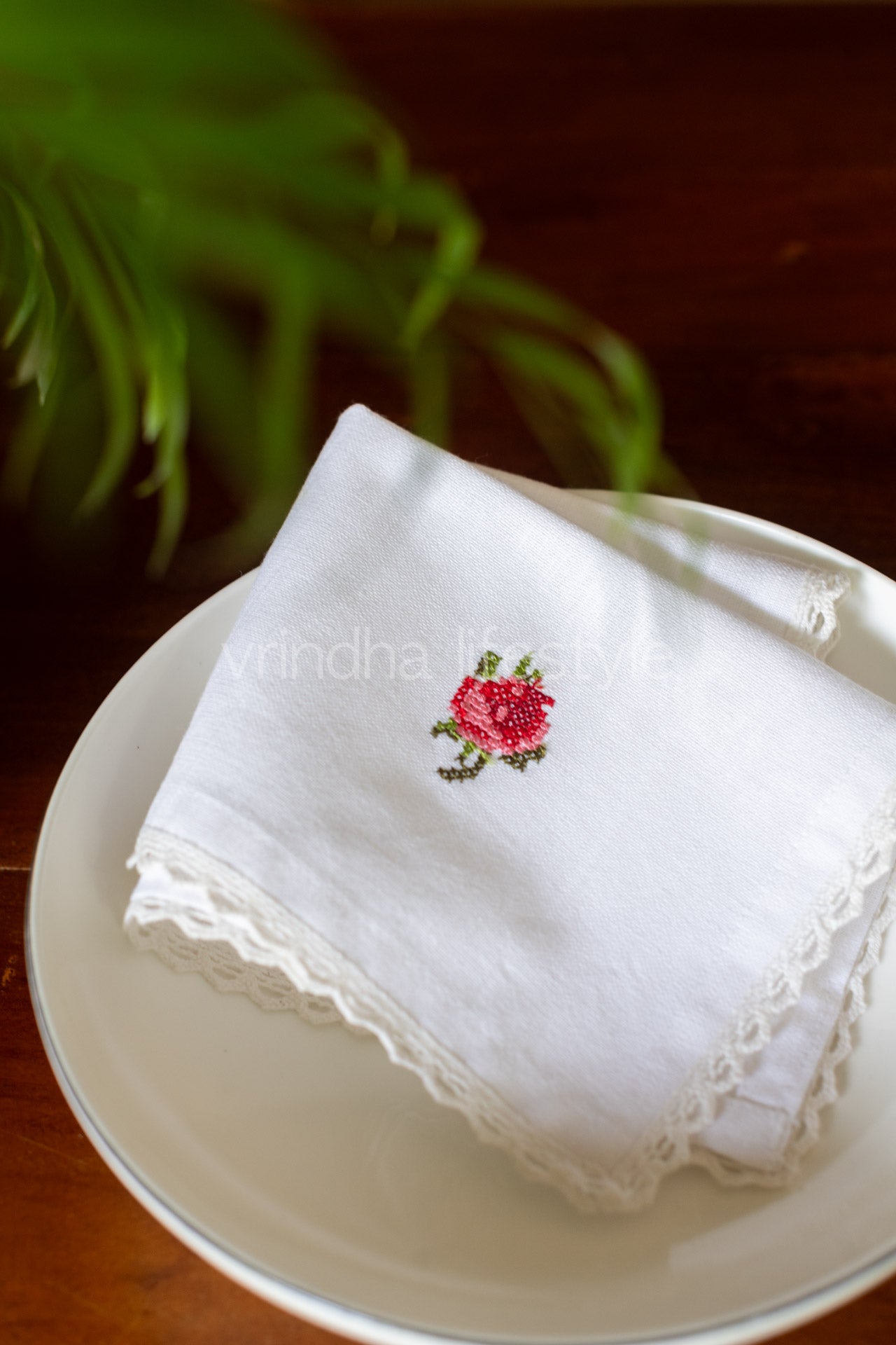 COTTON TABLE NAPKINS with  embroidery and lace detailing -Set of 2