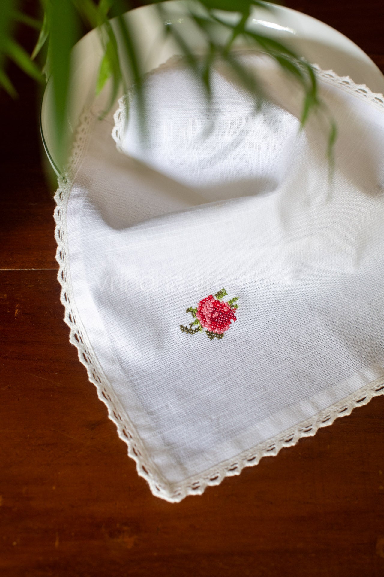 COTTON TABLE NAPKINS with  embroidery and lace detailing -Set of 2