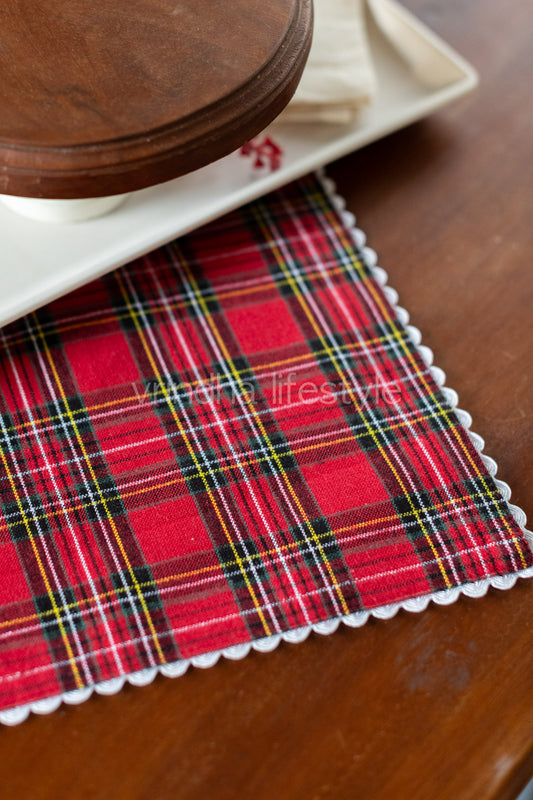 Cotton plaid tray mat with lace detailing-customisable