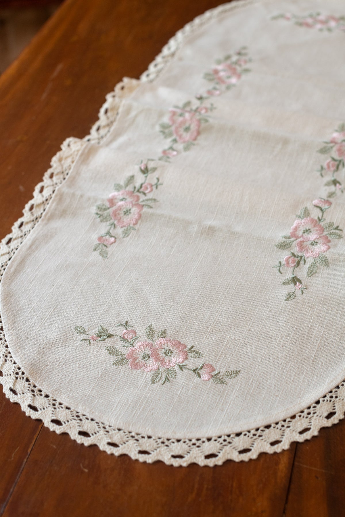 Cotton table runner with  embroidery and lace detailing -13x41 inches-customisable