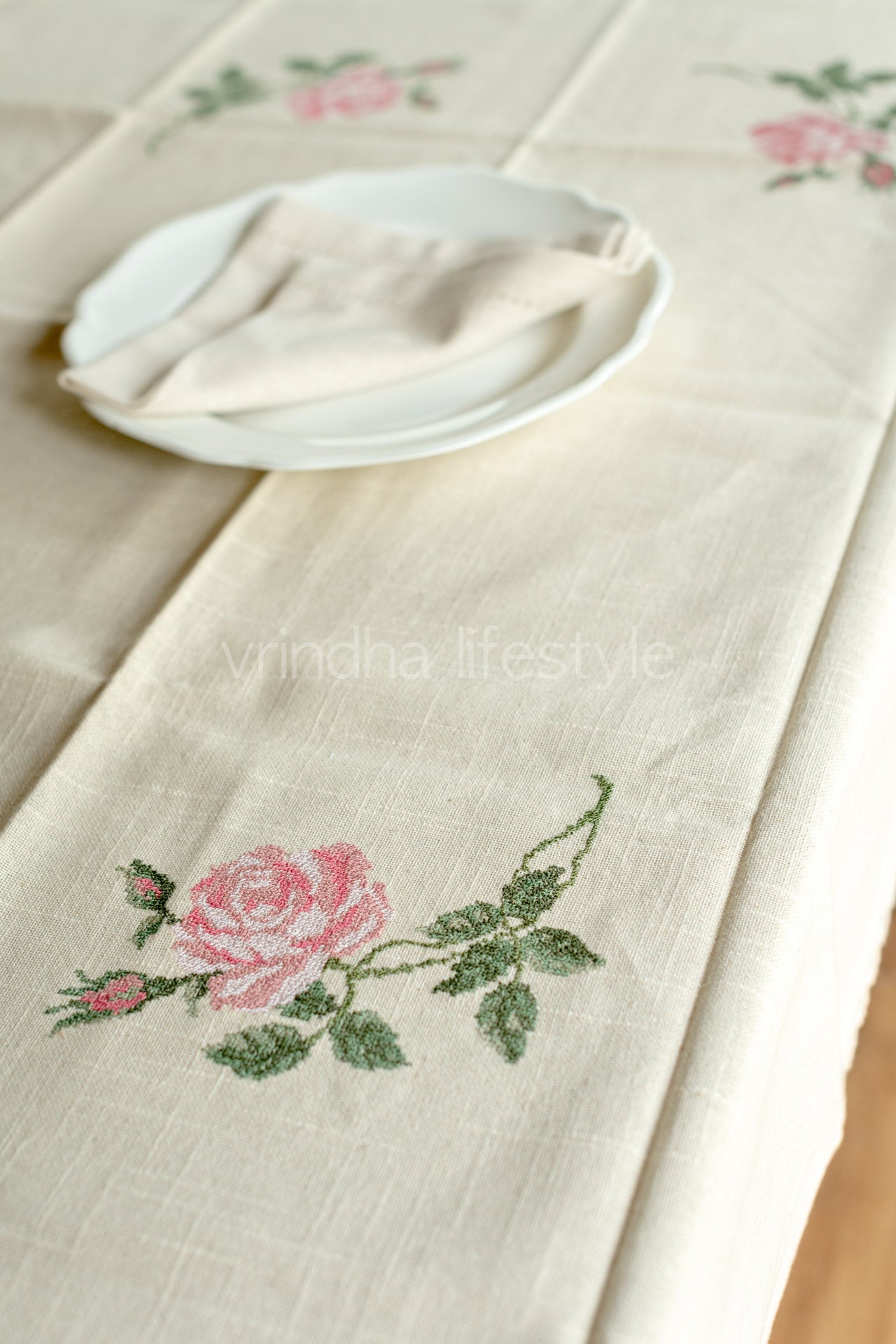 COTTON TABLE CLOTH with embroidery -Square -2/4 seater customisable