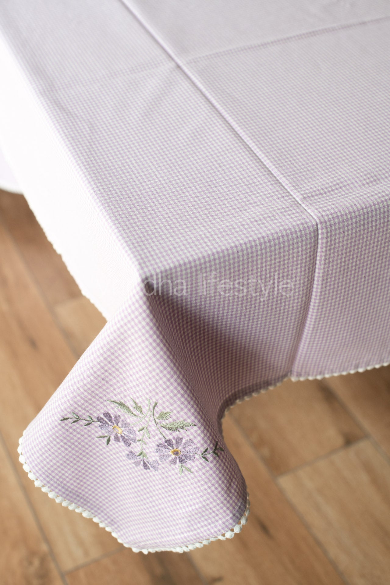 COTTON TABLE CLOTH with embroidery and lace detailing-6 seater -customisable