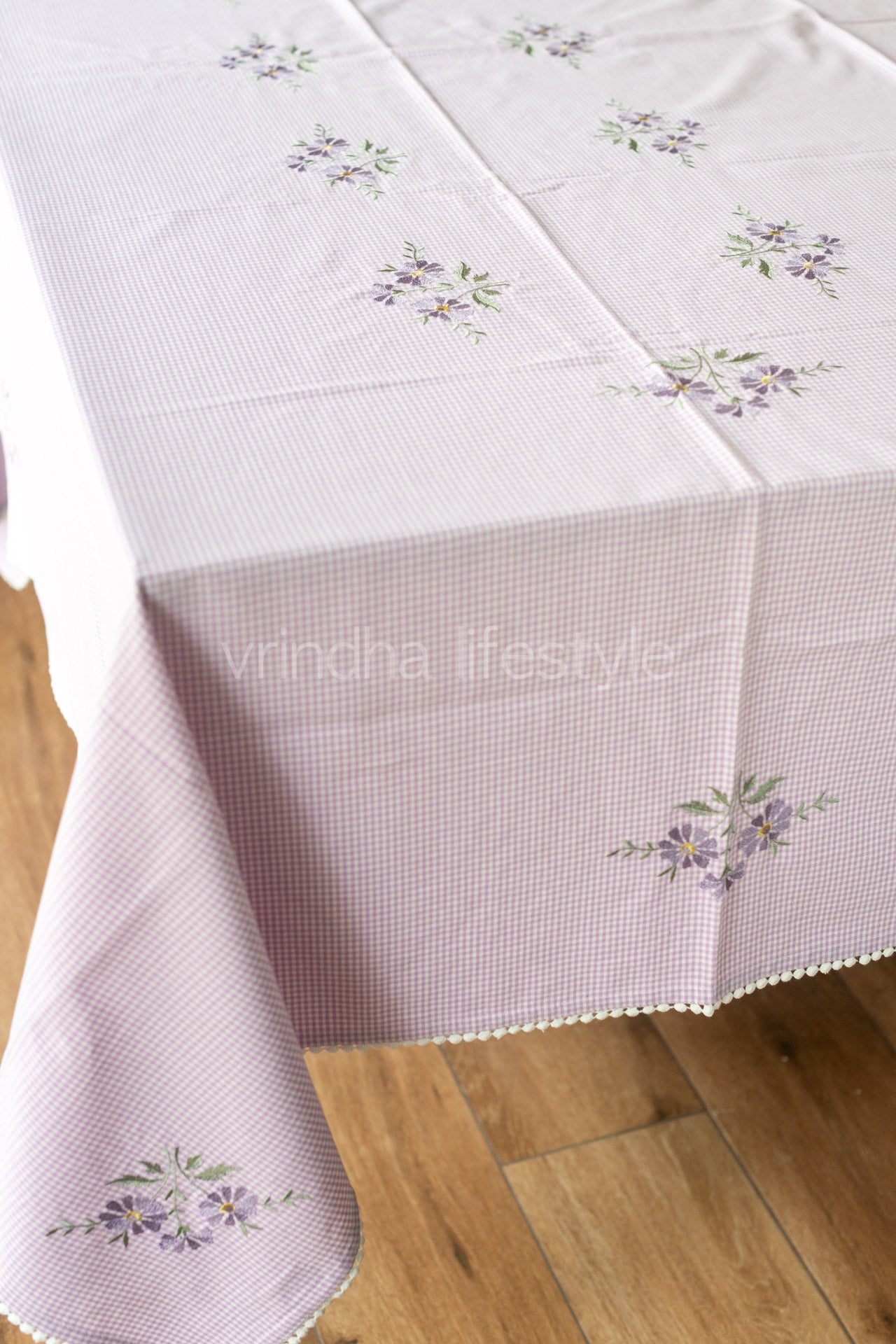 COTTON TABLE CLOTH with embroidery and lace detailing-6 seater -customisable